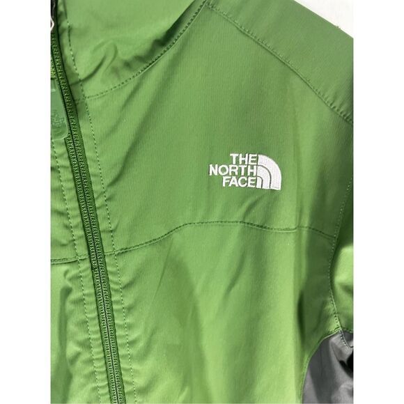 Boys North face Polartec jacket - Picture 5 of 13